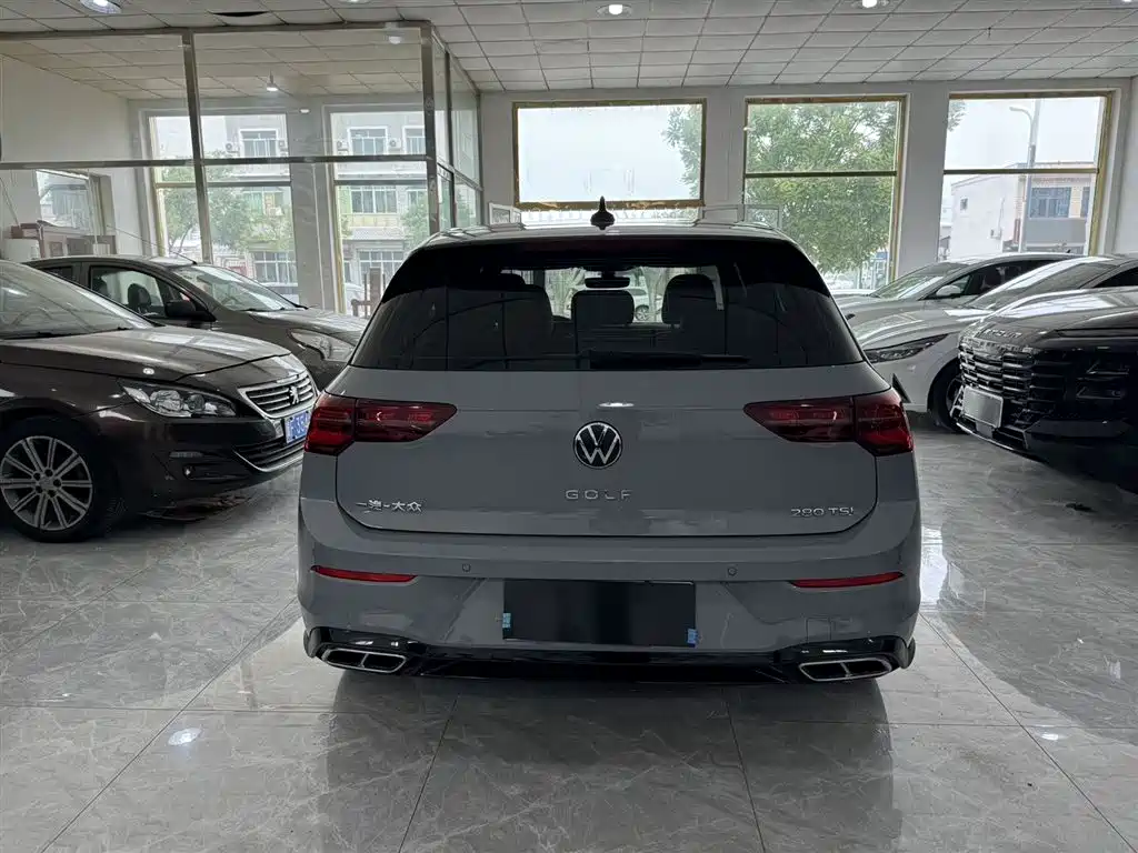 Volkswagen Golf 2023 280TSI DSG R-Line Lite