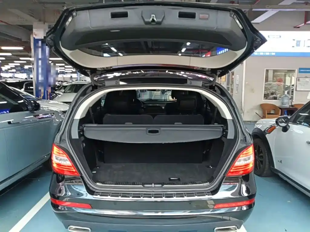Mercedes-Benz R-Class — миниатюра 19