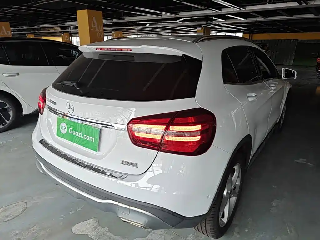 Mercedes-Benz GLA 2018 GLA 200
