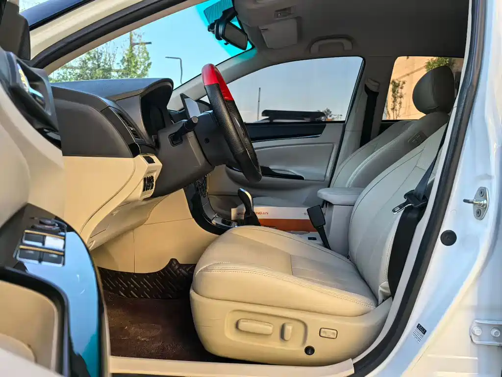 BYD e5 — миниатюра 4
