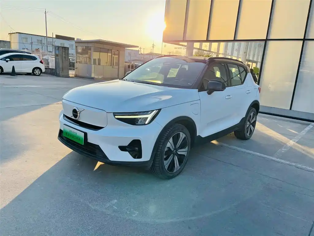 Volvo XC40 NEV 2023
