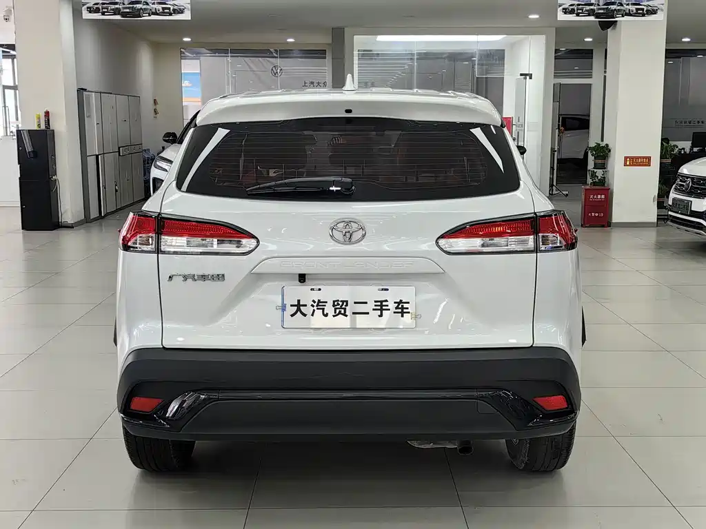 Toyota Frontlander — миниатюра 3