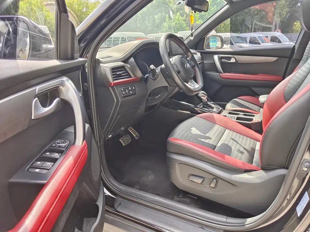 Kia Sportage — миниатюра 8
