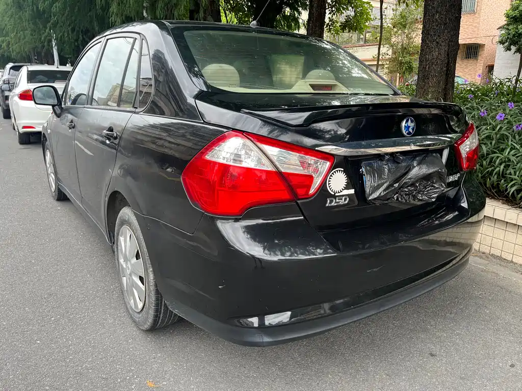 Venucia D50 — миниатюра 7