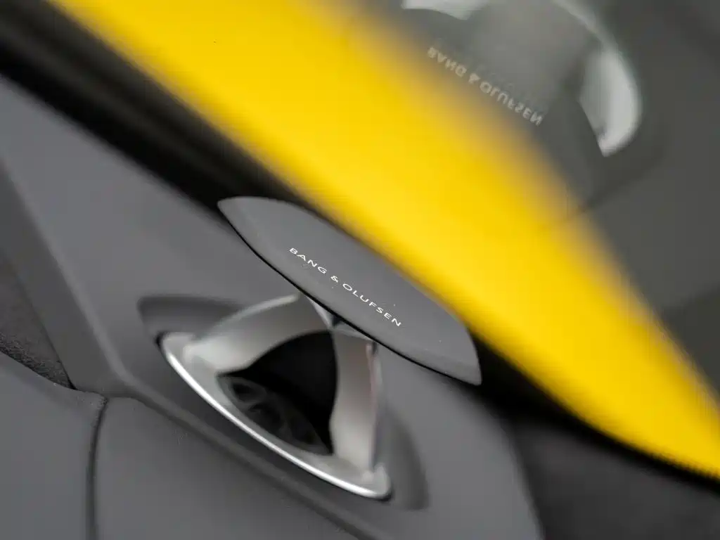 Lamborghini Urus — миниатюра 22