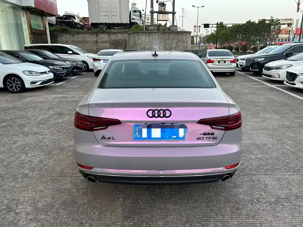 Audi A4L — миниатюра 8