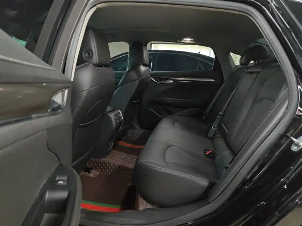 Buick LaCrosse — миниатюра 17