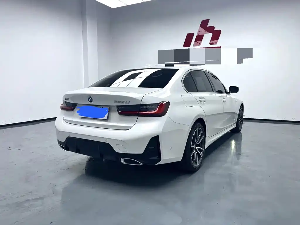 BMW 3 Series — миниатюра 4