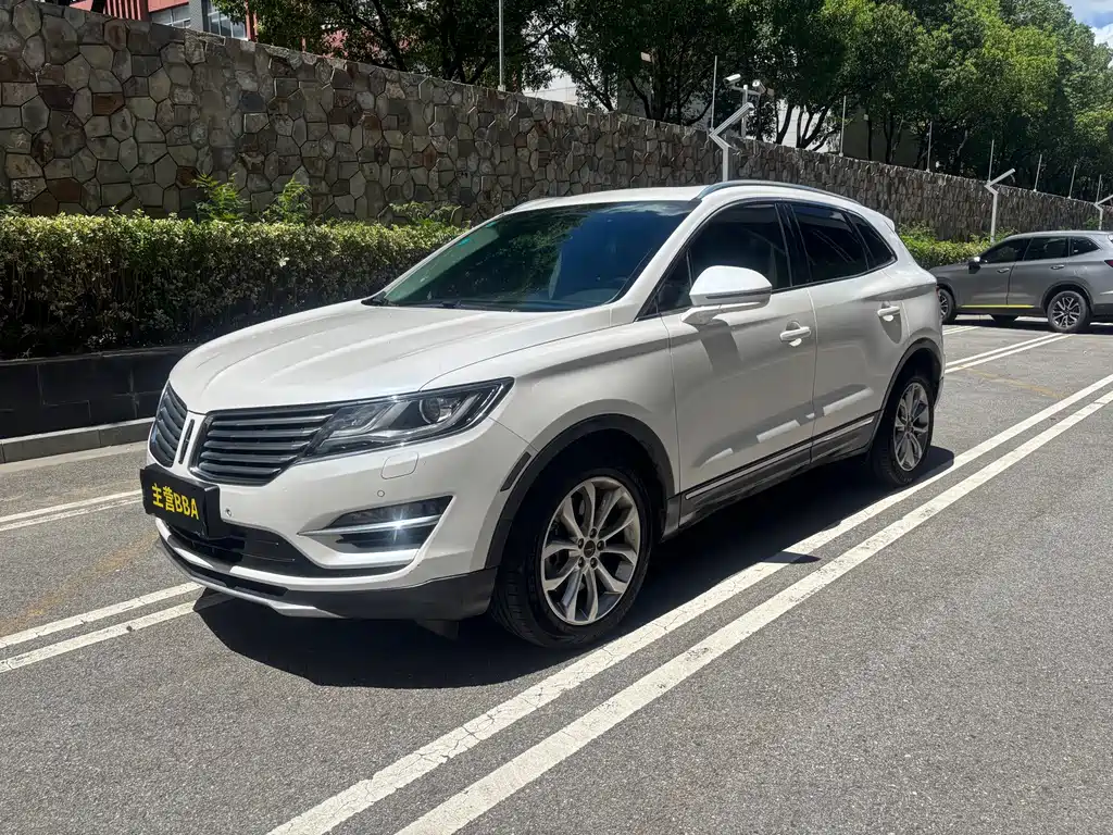 Lincoln MKC