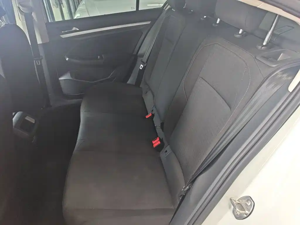 Volkswagen Bora — миниатюра 17