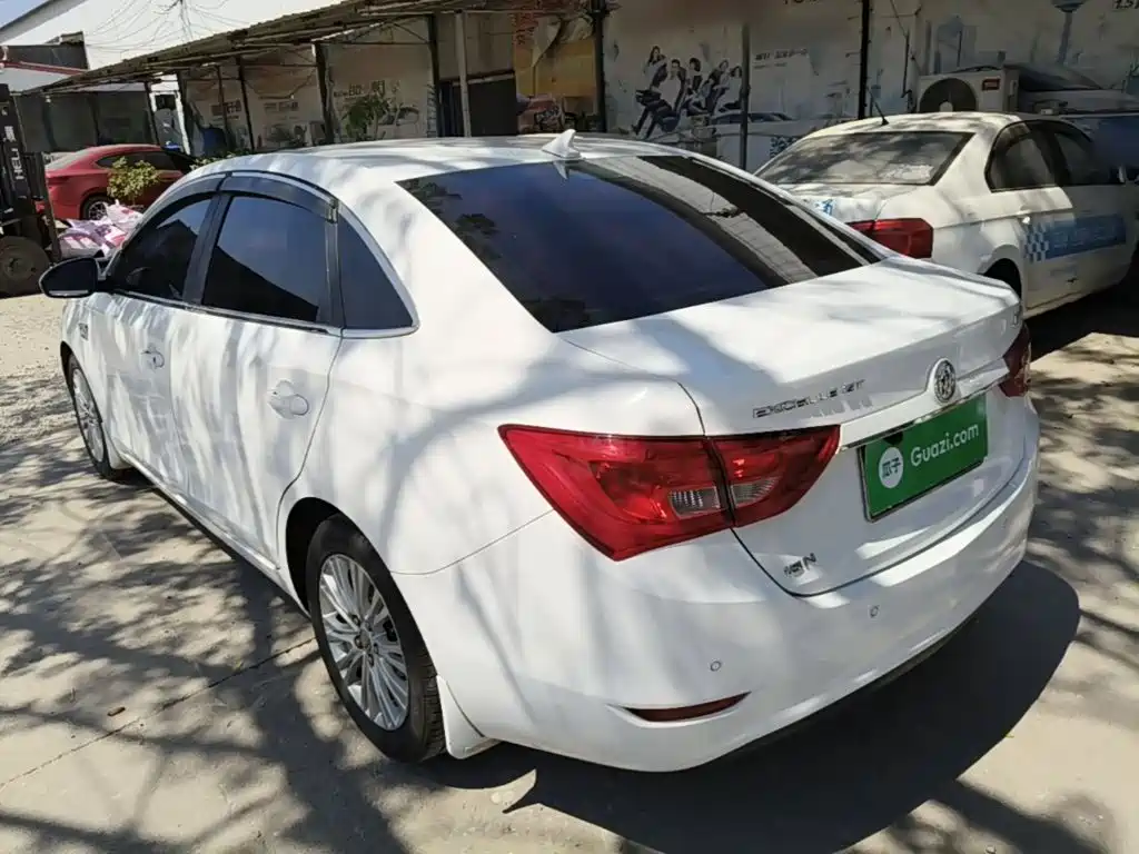 Buick Excelle — миниатюра 5