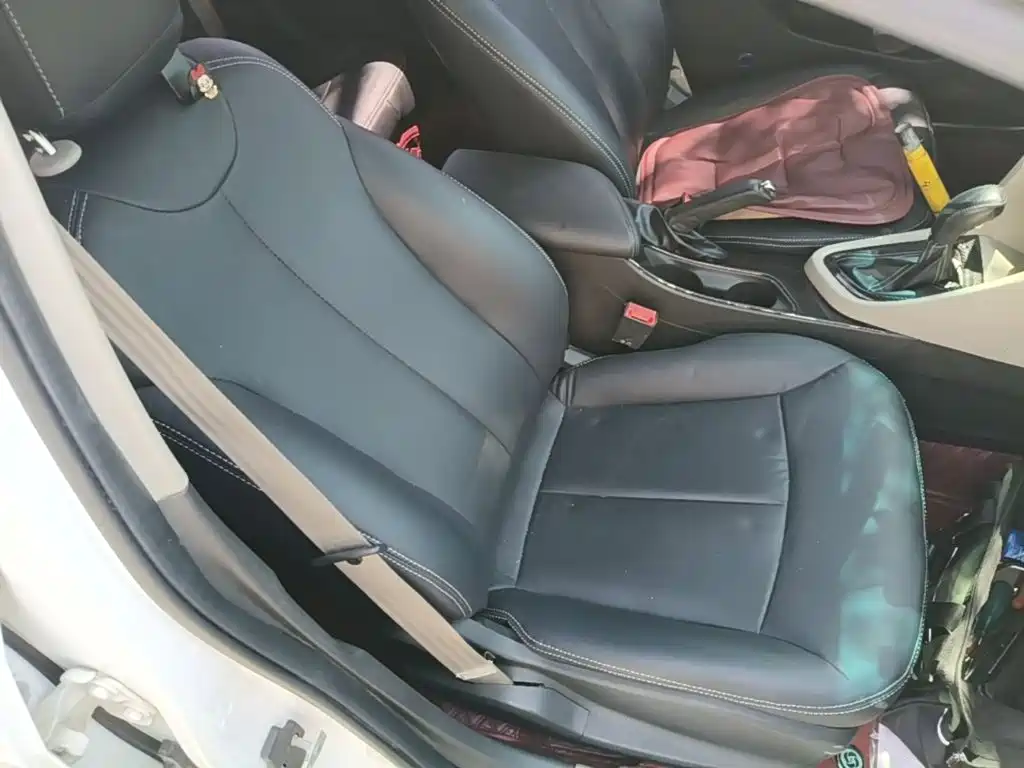 Buick Excelle — миниатюра 25