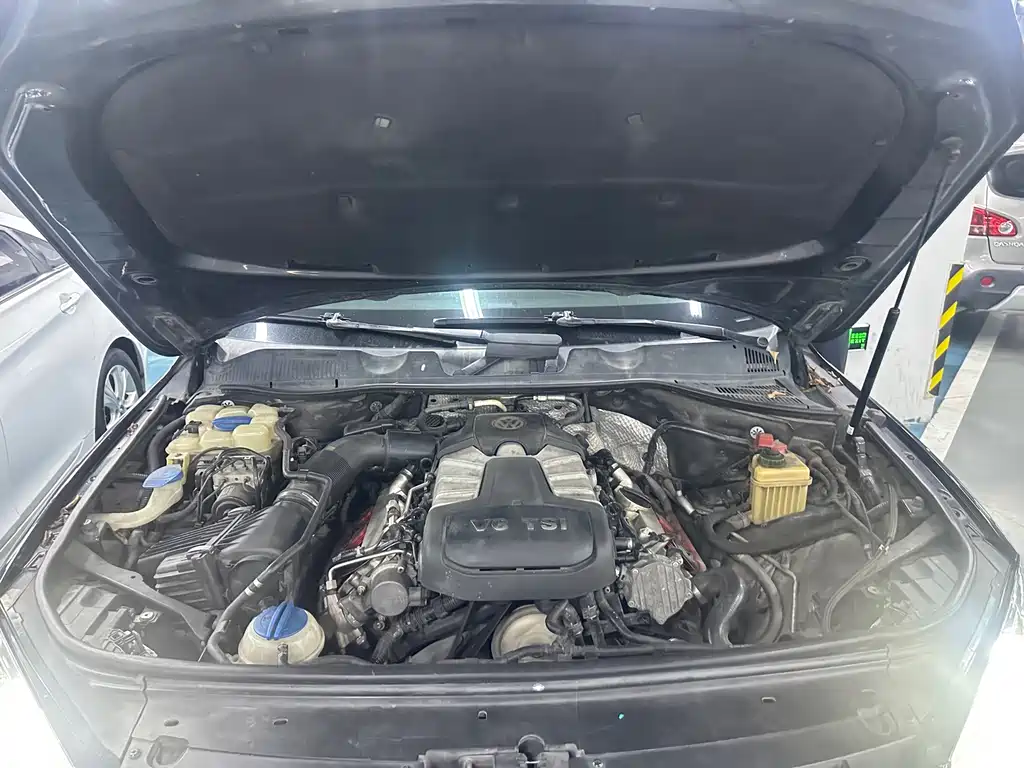 Volkswagen Touareg — миниатюра 11