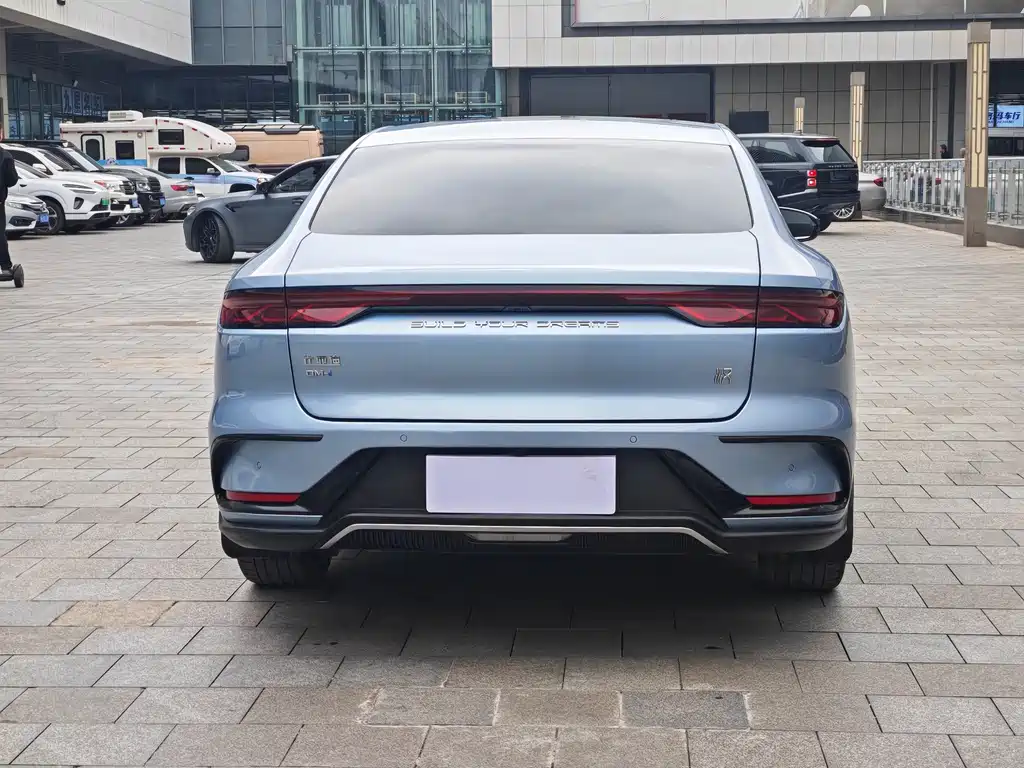 BYD Han 2023 DM-i Champion 121KM Premium