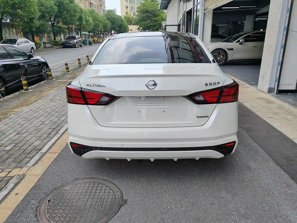 Nissan Teana — миниатюра 2