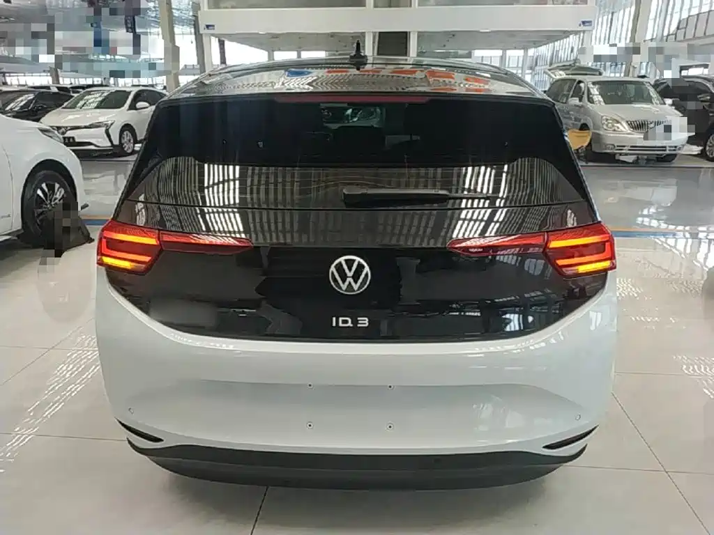 Volkswagen ID.3 — миниатюра 6