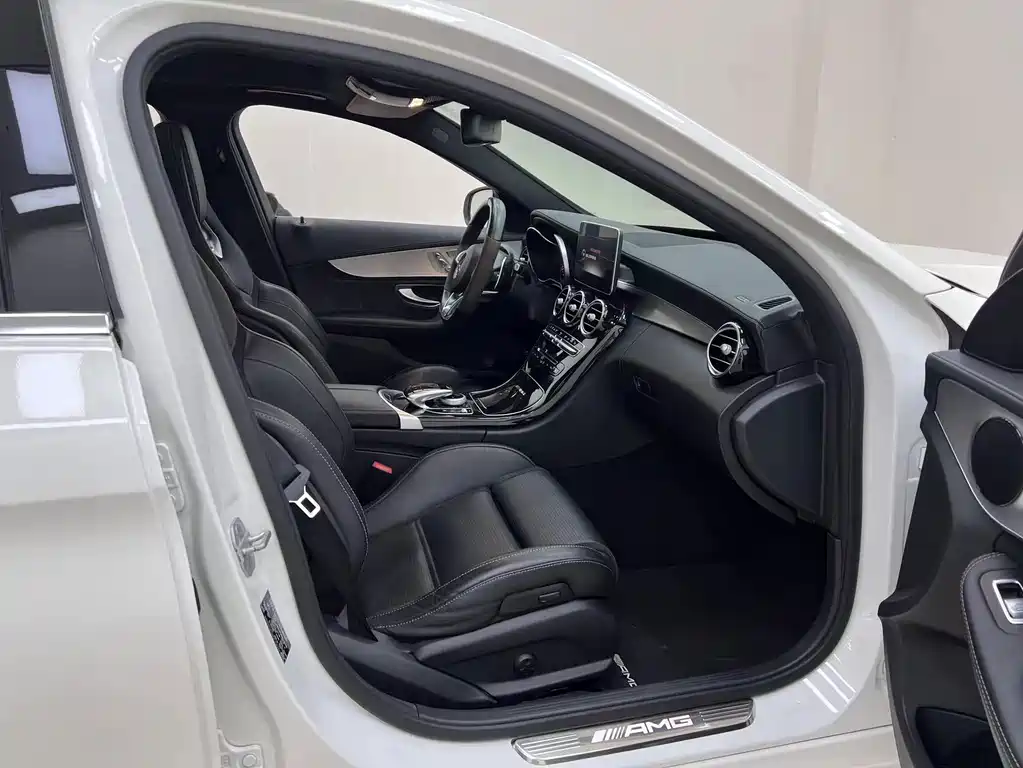Mercedes-Benz C-Class AMG — миниатюра 32