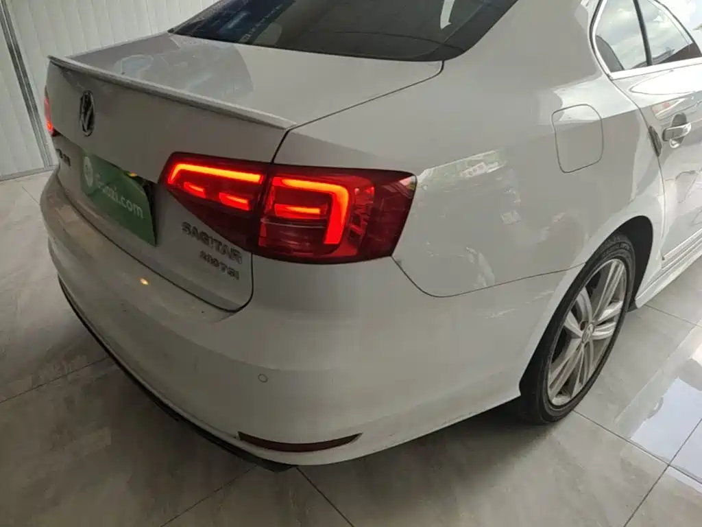 Volkswagen Sagitar — миниатюра 8