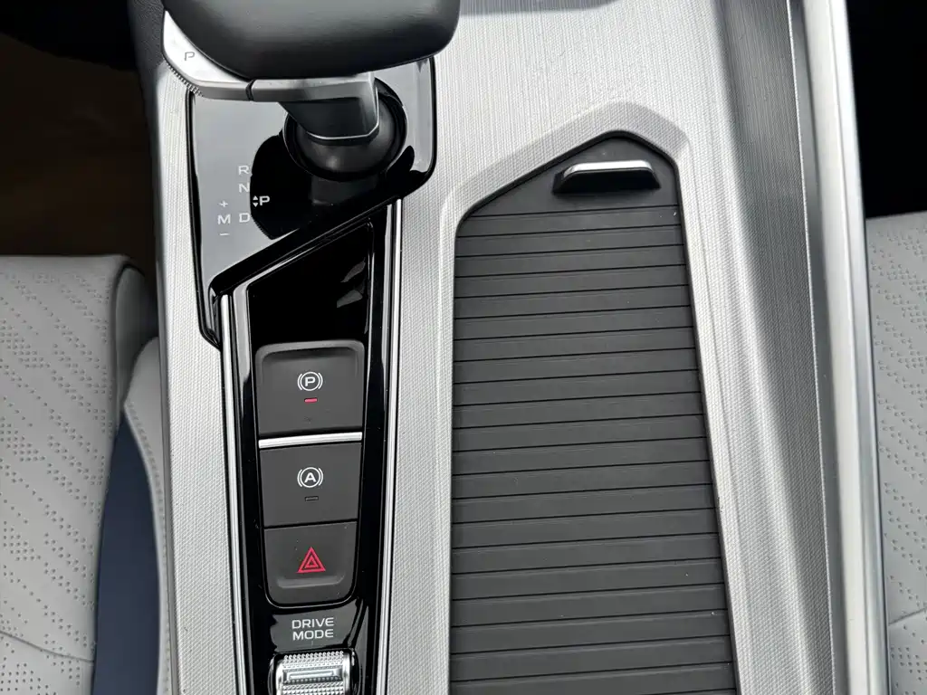 Geely Xingrui — миниатюра 18