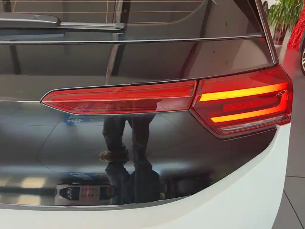 Volkswagen ID.3 — миниатюра 8