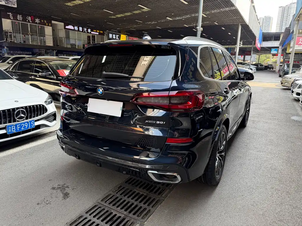 BMW X5 2021 xDrive30i M Sport