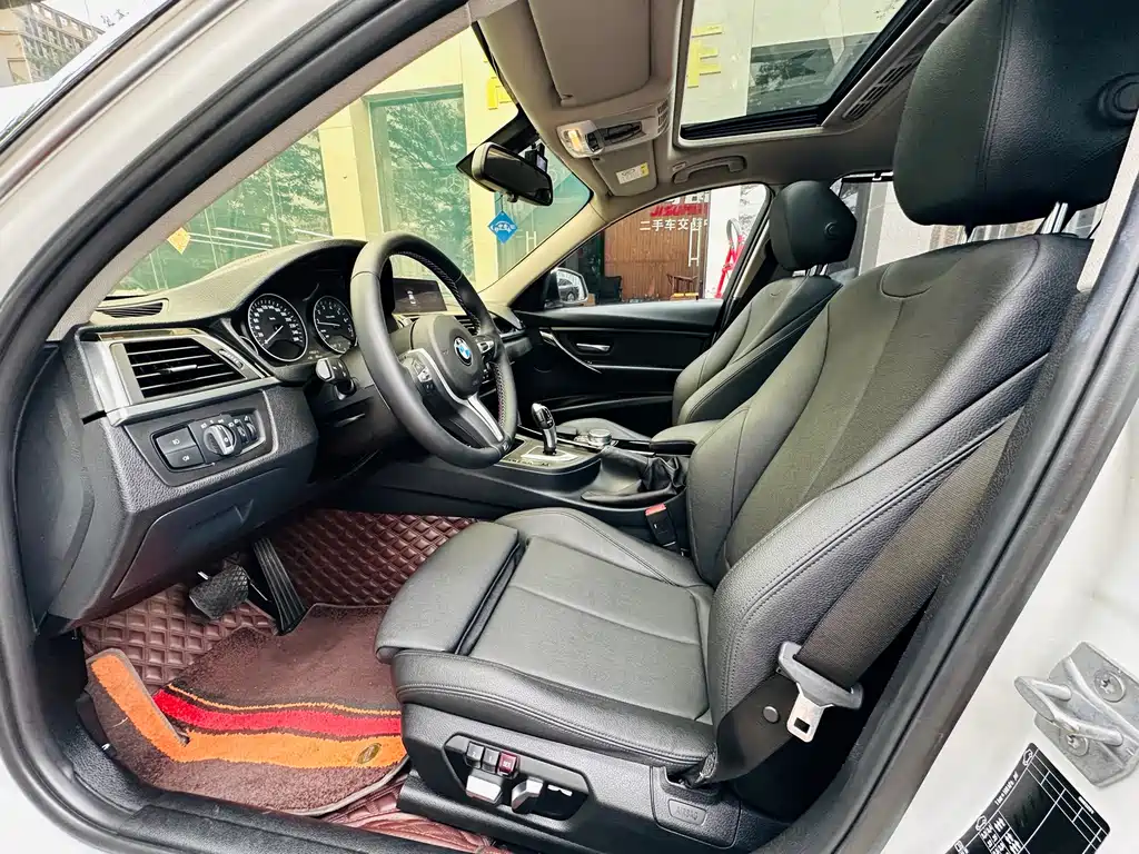 BMW 3 Series — миниатюра 10