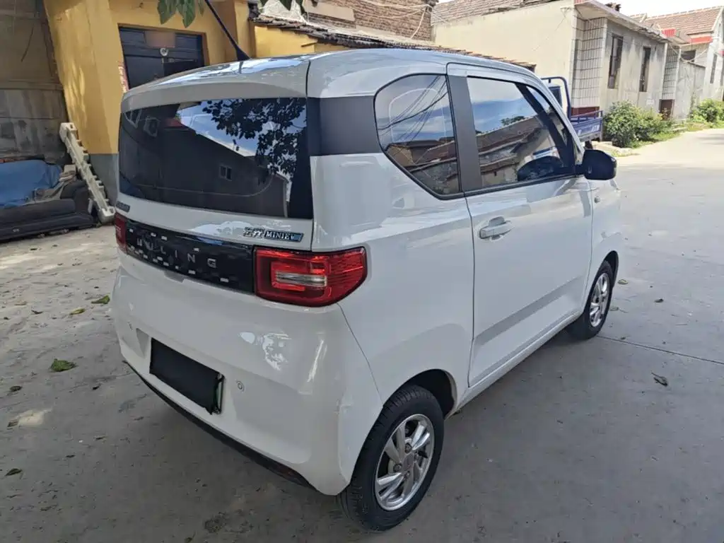 Wuling MINIEV — миниатюра 7