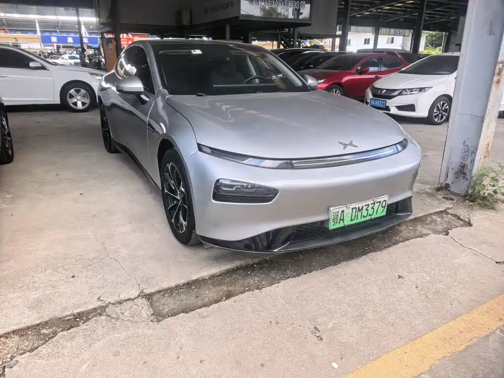 XPeng P7 — миниатюра 3