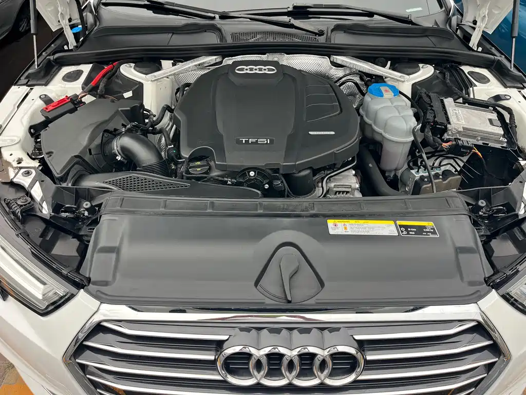Audi A4L — миниатюра 12