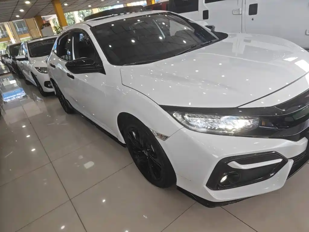 Honda Civic — миниатюра 4