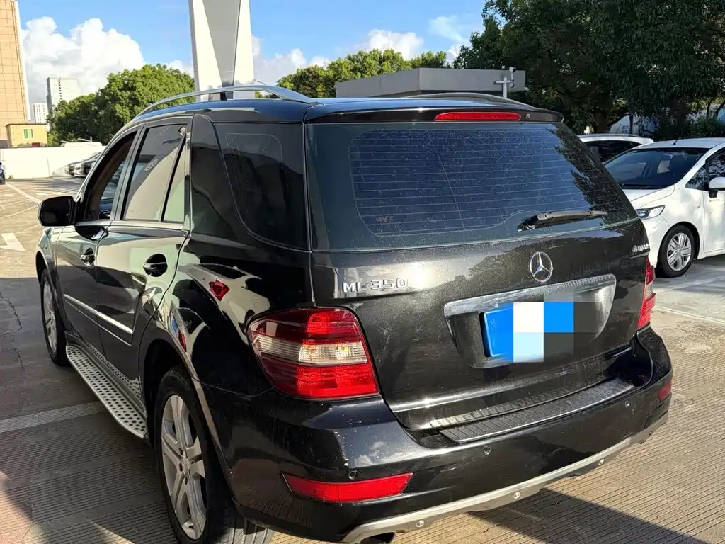 Mercedes-Benz M-Class — миниатюра 6