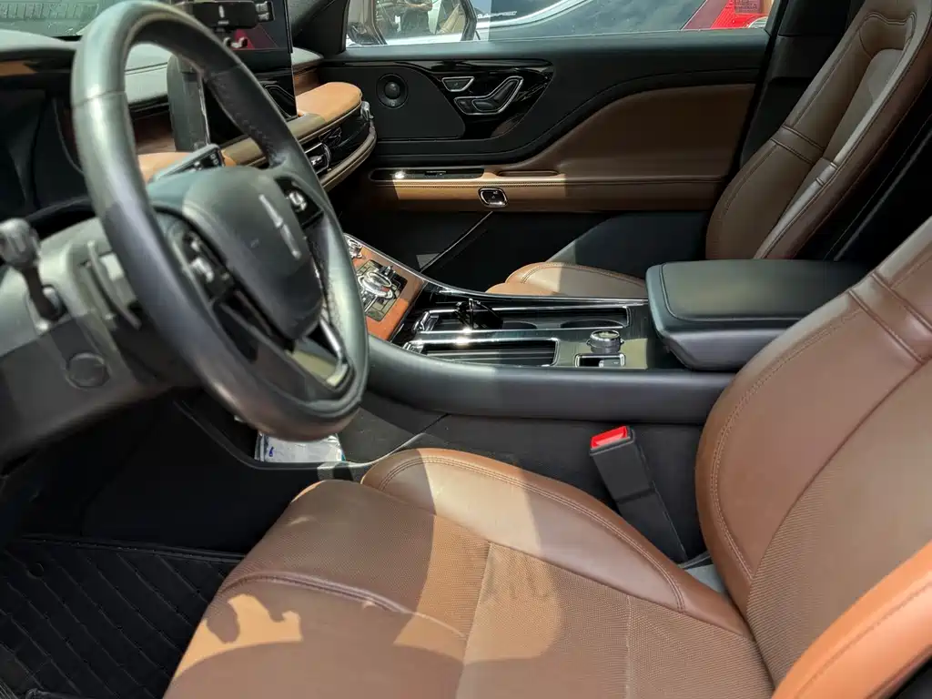 Lincoln Aviator 2022 3.0T V6