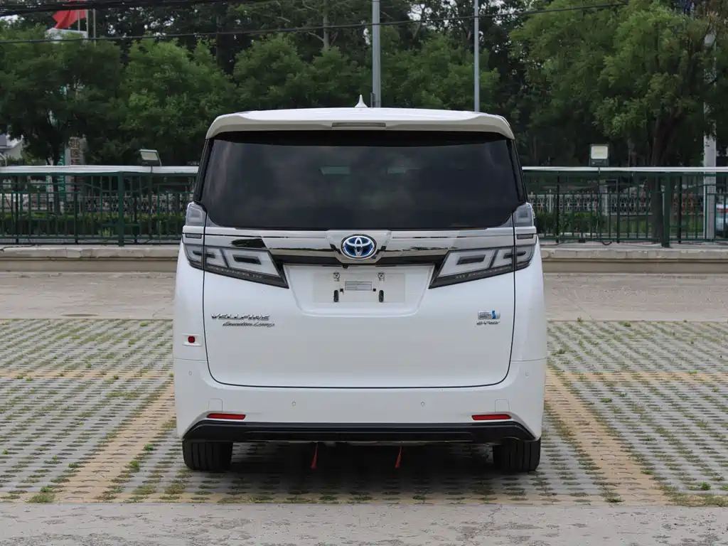 Toyota Vellfire 2020 2.5L HV Luxury