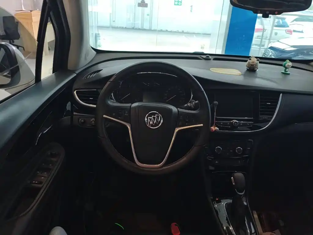 Buick Encore — миниатюра 15