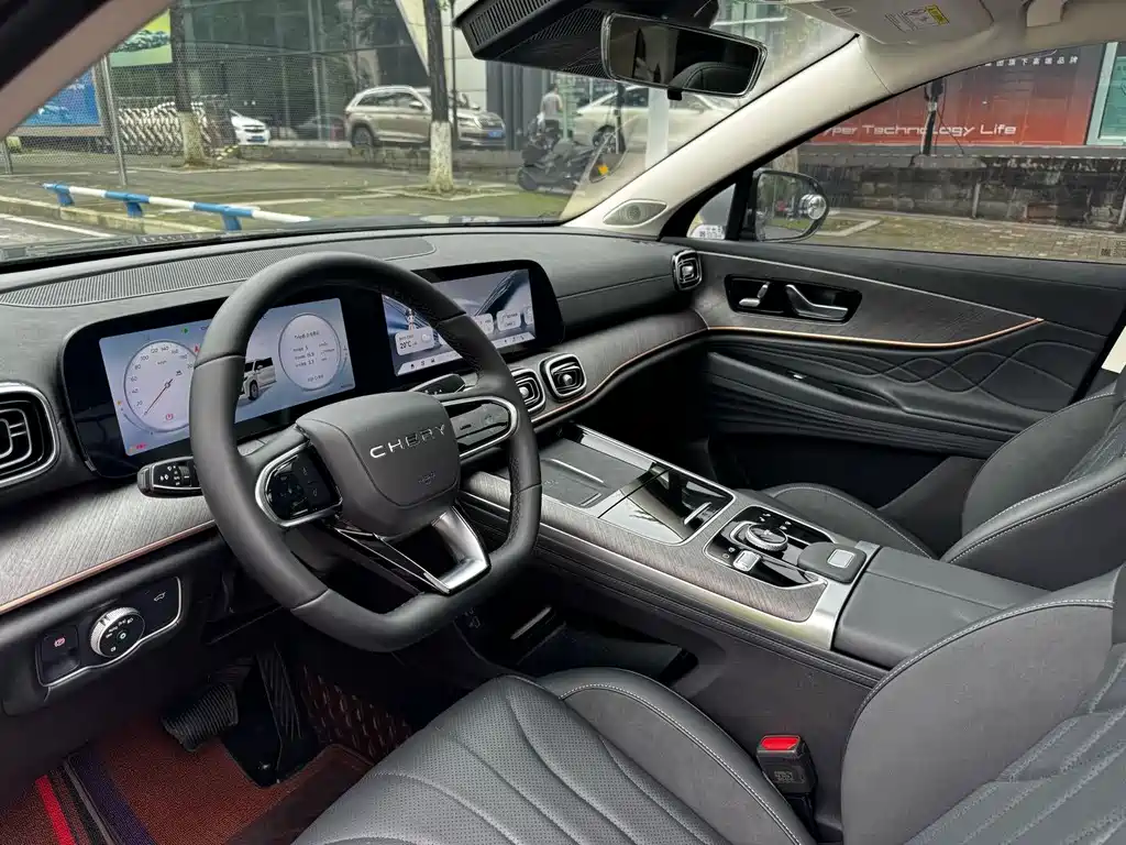 Chery Tiggo 9 9 2025 2.0T DCT 5 мест
