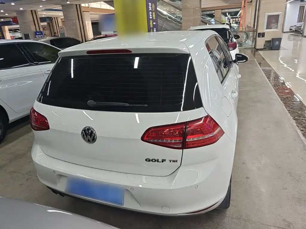 Volkswagen Golf 2015 1.4TSI AT Luxury