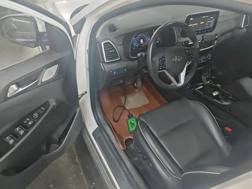 Hyundai Tucson — миниатюра 16