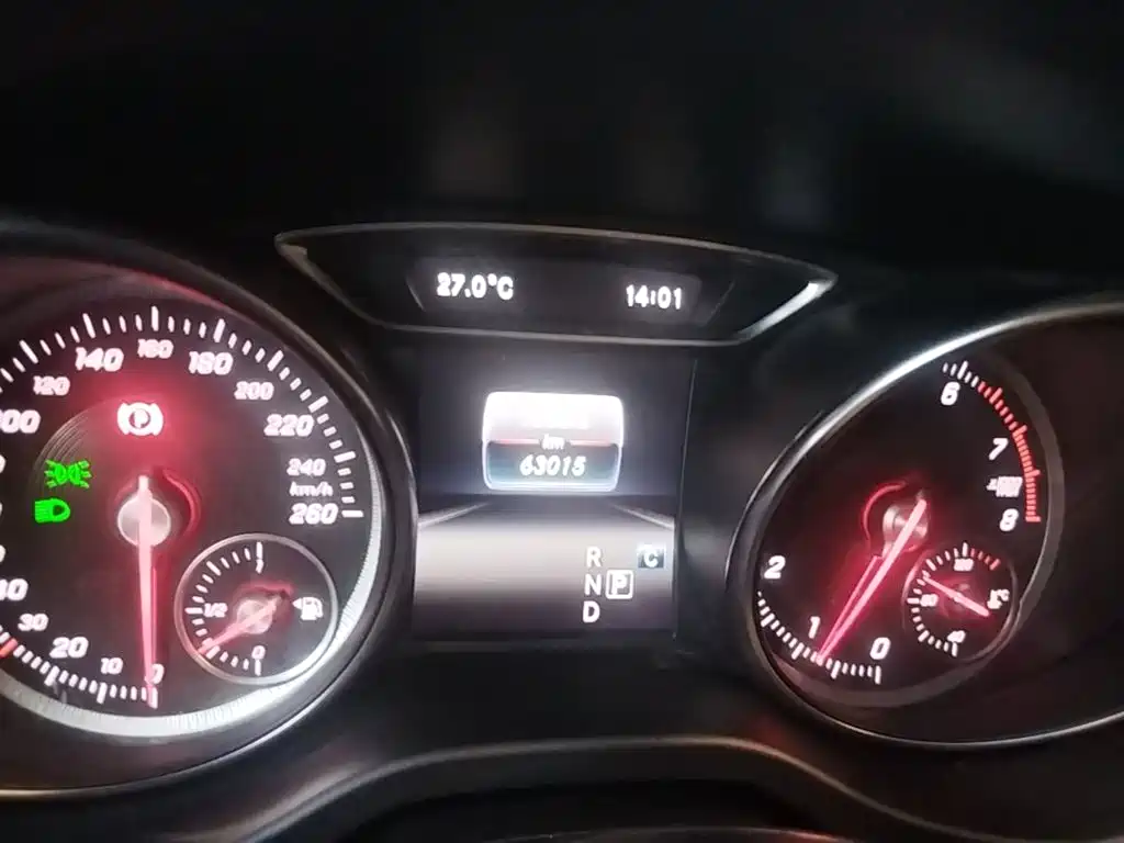Mercedes-Benz GLA — миниатюра 12