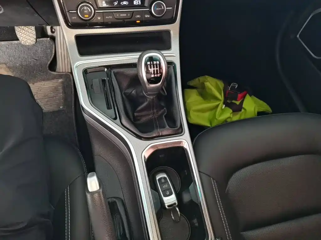 Geely Emgrand GL — миниатюра 14