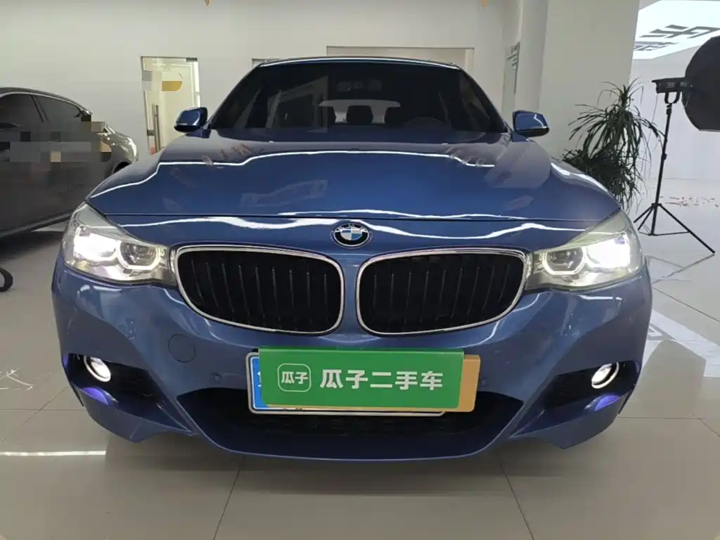 BMW 3 Series GT 3 GT 2019 320i M Sport