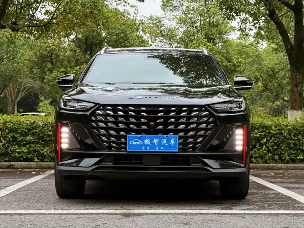 JETOUR X70 Pro 2023 1.5T DCT 5 мест