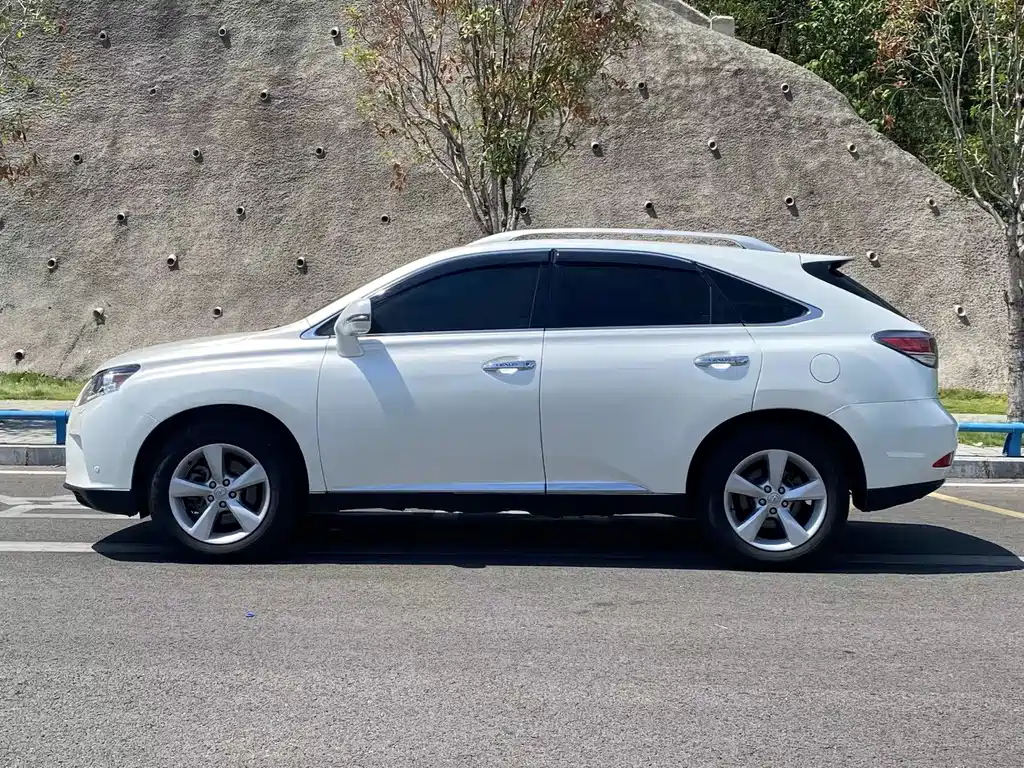 Lexus RX Classic — миниатюра 3