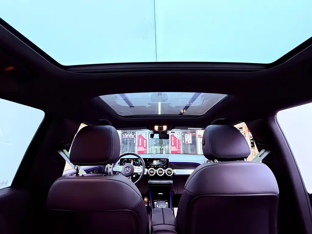 Mercedes-Benz GLB AMG — миниатюра 26