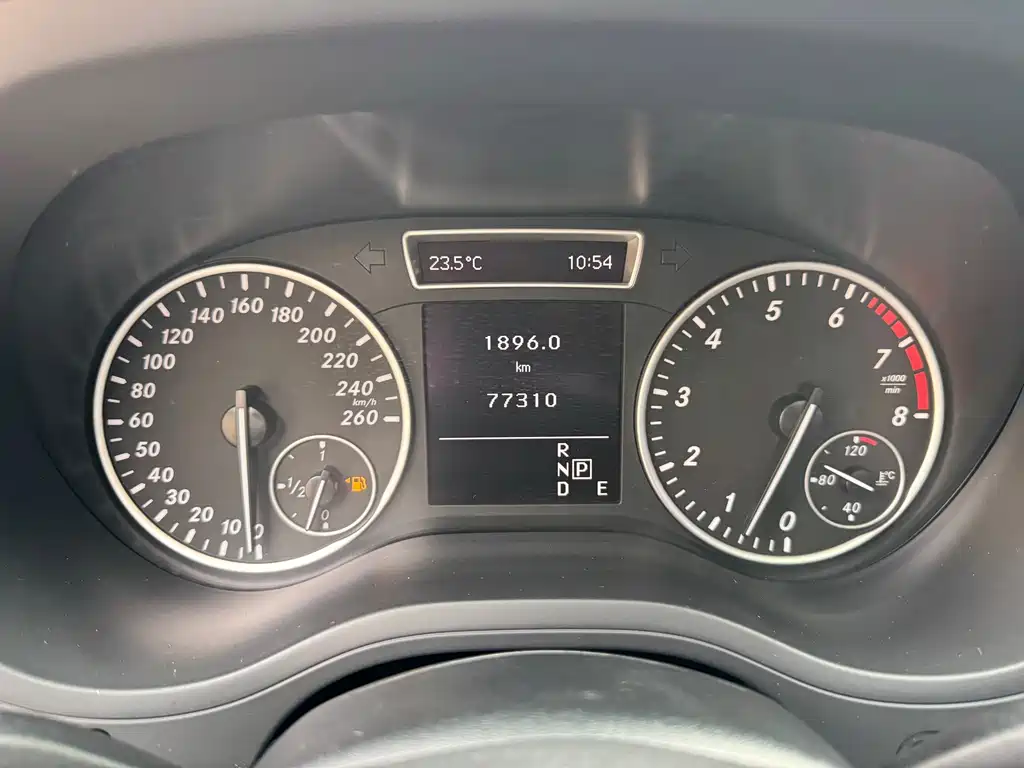 Mercedes-Benz B-Class — миниатюра 14