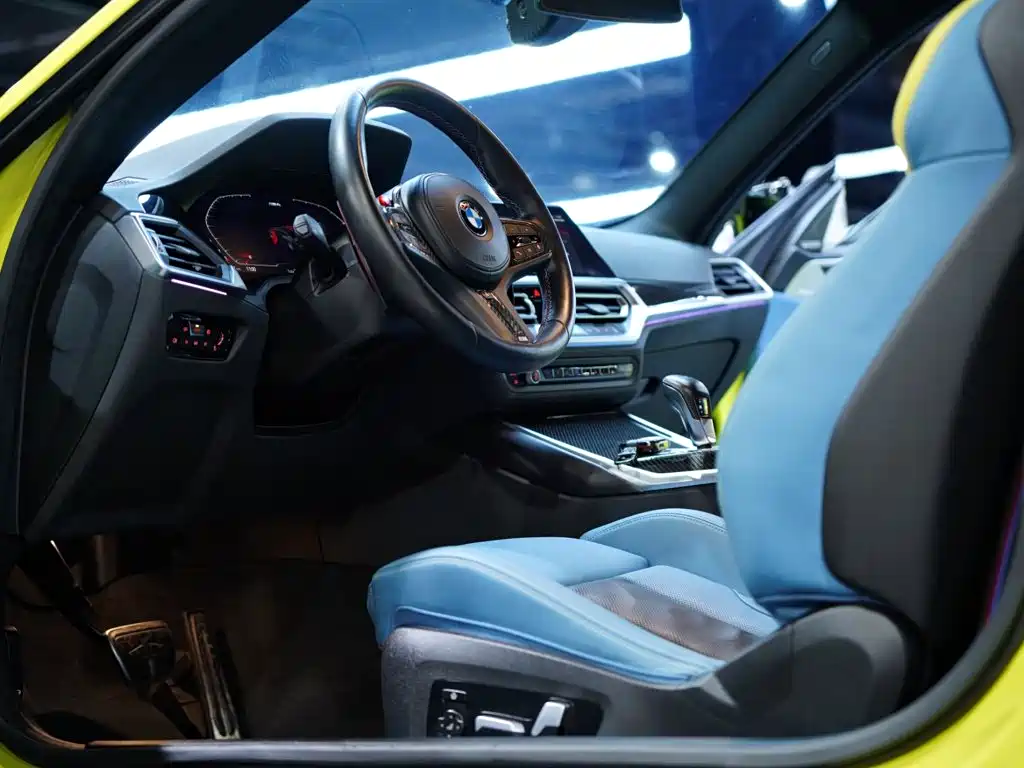 BMW M4 — миниатюра 13