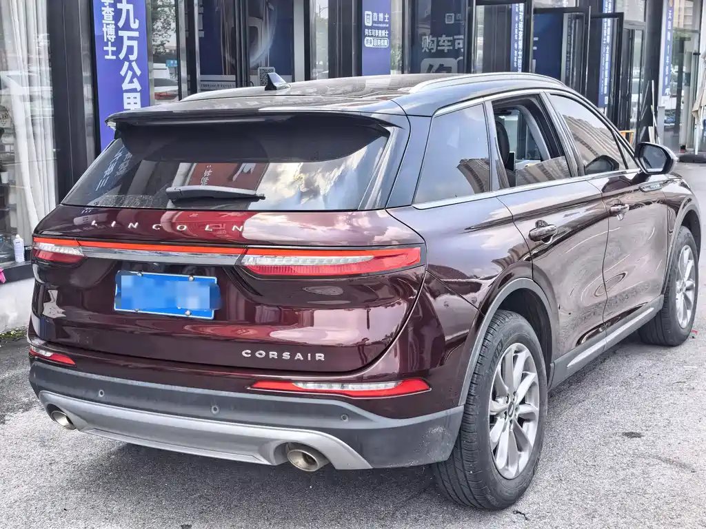 Lincoln Corsair — миниатюра 8