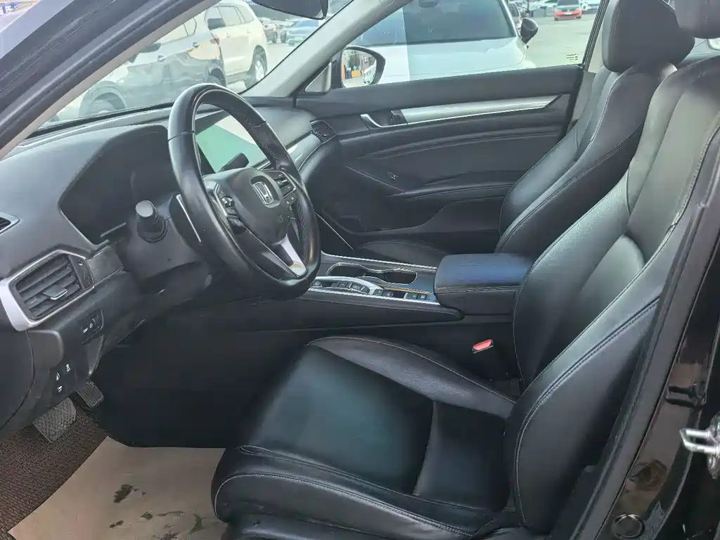 Honda Accord — миниатюра 4