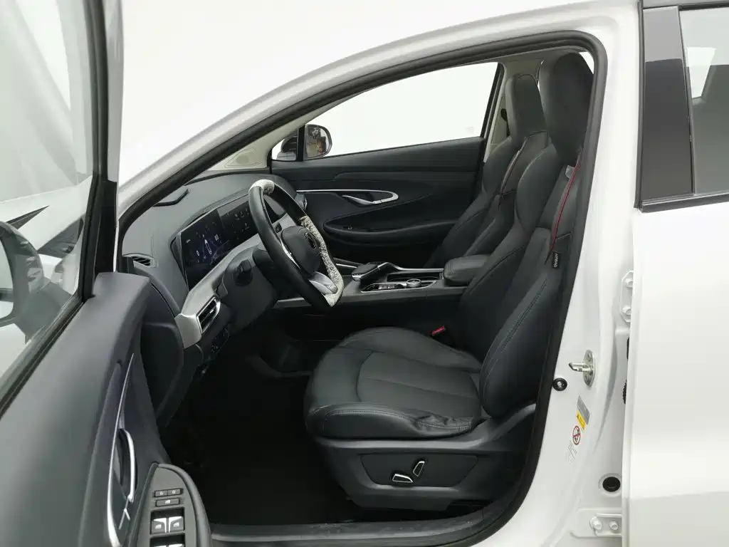 Changan UNI-T — миниатюра 10