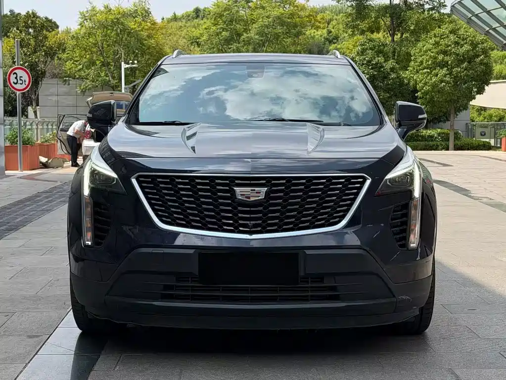 Cadillac XT4 — миниатюра 8