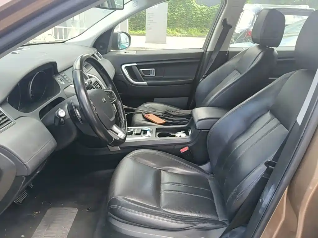 Land Rover Discovery Sport — миниатюра 15